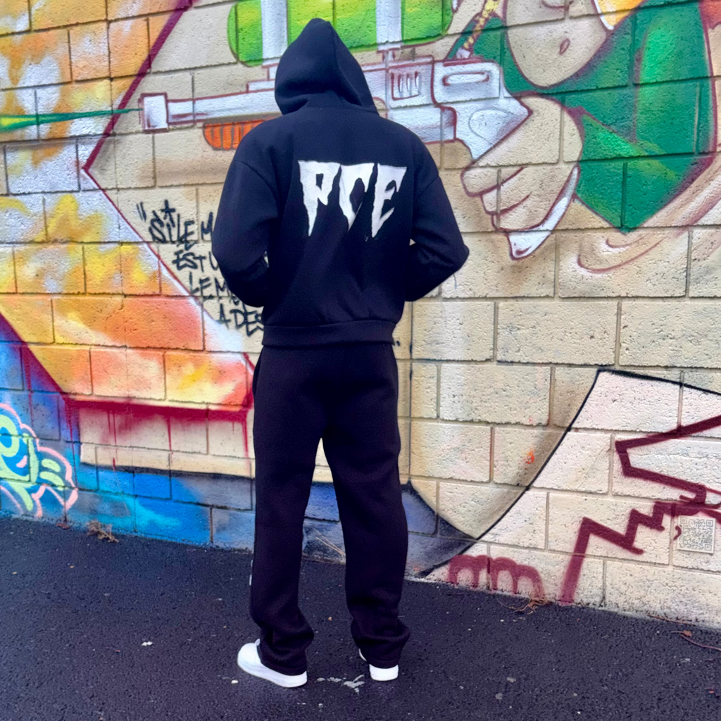 Ensemble Skeleton Heart & Flames